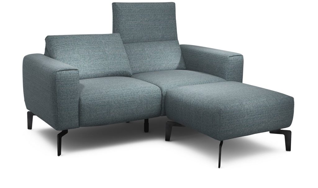 Sensoo Cosy1 2-Sitzer Sofa mit Hocker Rivoli denim hell blau