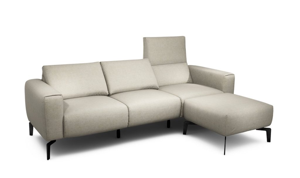 Sensoo Cosy1 3-Sitzer Sofa mit Hocker Rivano naturel beige